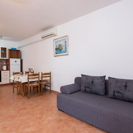 Apartments By The Sea Cove Pjestata, Peljesac - 12381 Putniković Стая снимка